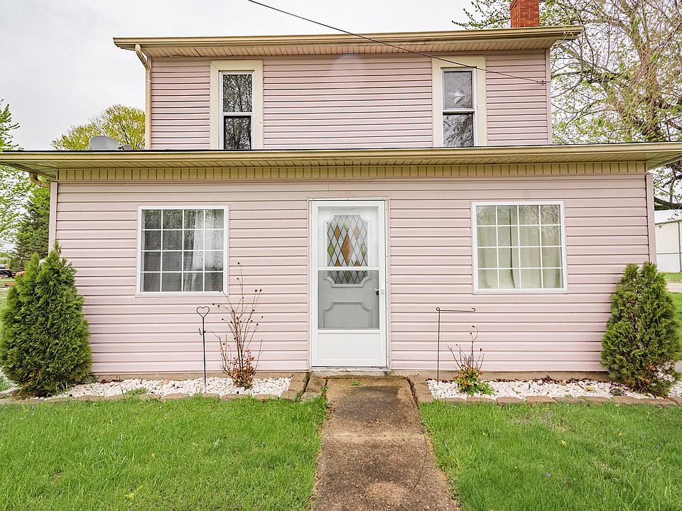 1st image of 417 S Church St