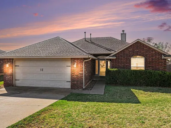 986 Olde Town Dr, Piedmont, OK 73078