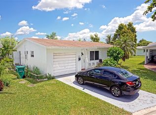 6705 NW 17th St, Margate, FL 33063