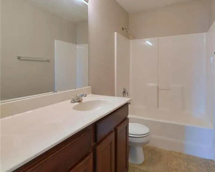 4644 Richmond Forest Dr — Photo 22