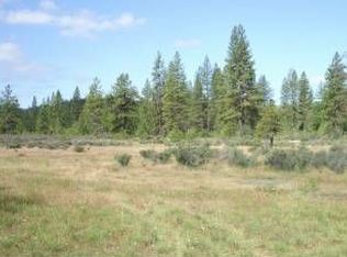 Rockydale Rd, Cave Junction, OR 97523