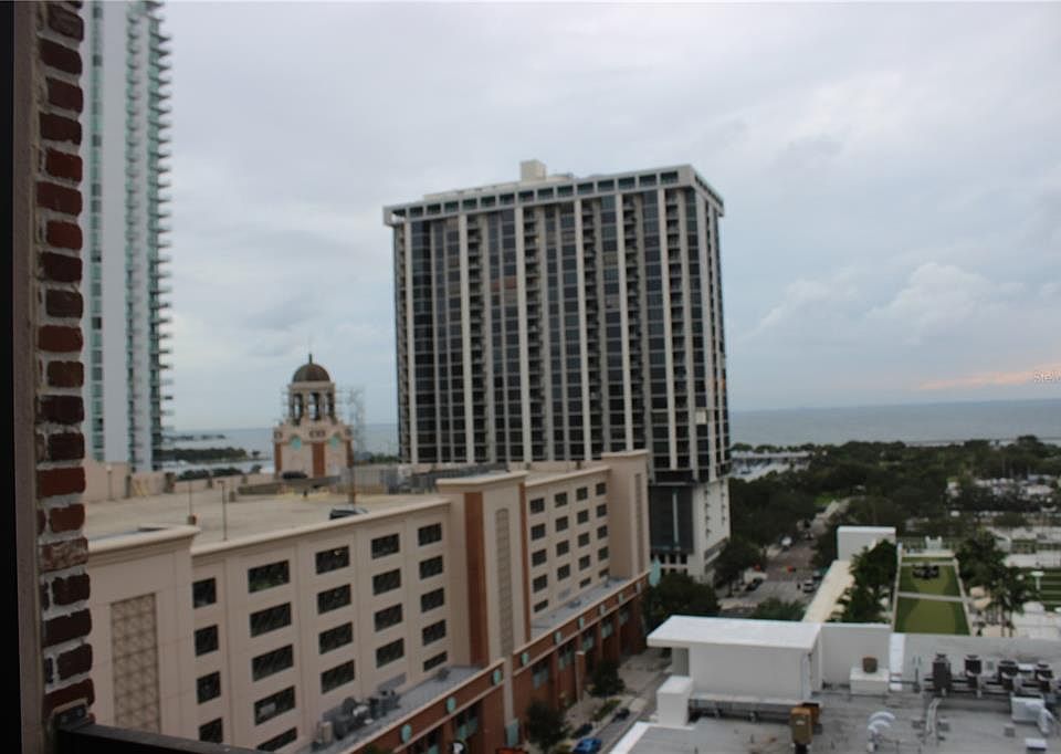 1st image of 175 2nd St S APT 1003