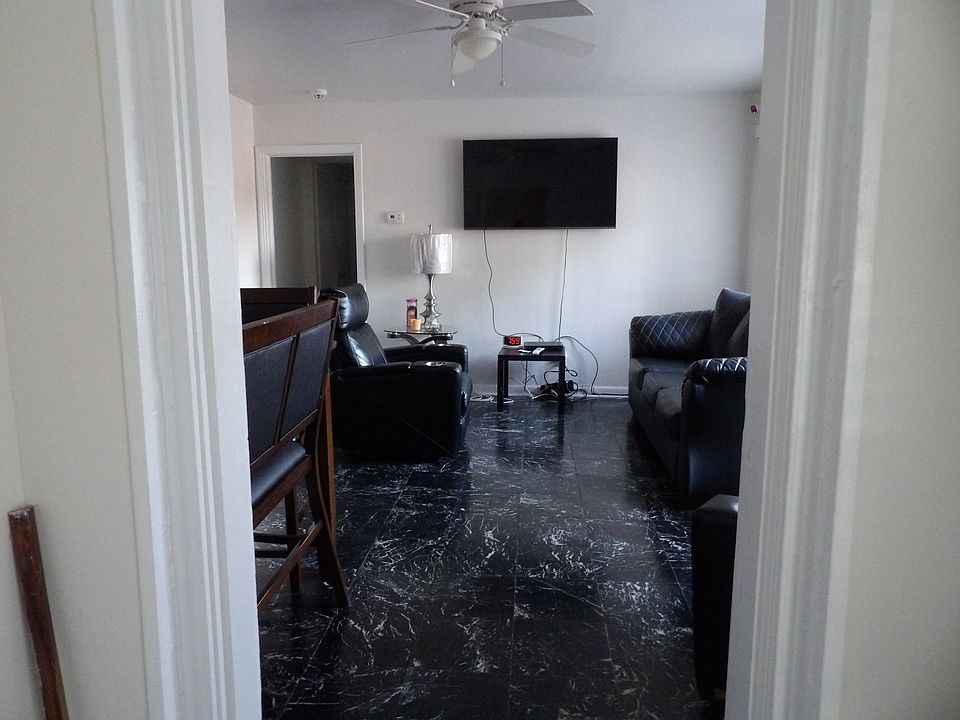 2nd image of 6026 Wilson Blvd