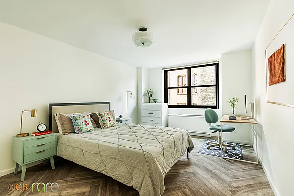 Sold by Rich Associates Real Estate LLC | media 6