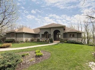 9806 N Clear Lake Rd, Milton, WI 53563