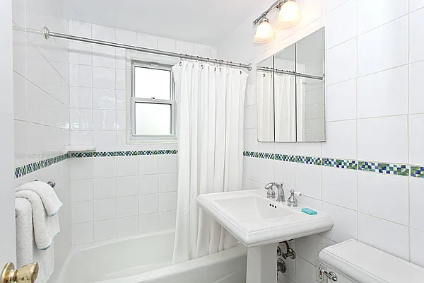 Sold by Brown Harris Stevens | media 22
