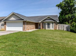 2311 Cayugas Ln, Maryville, TN 37801