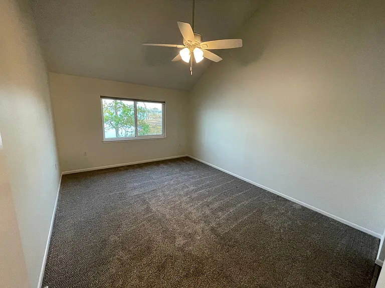 30 Marina Cove Dr — Photo 16