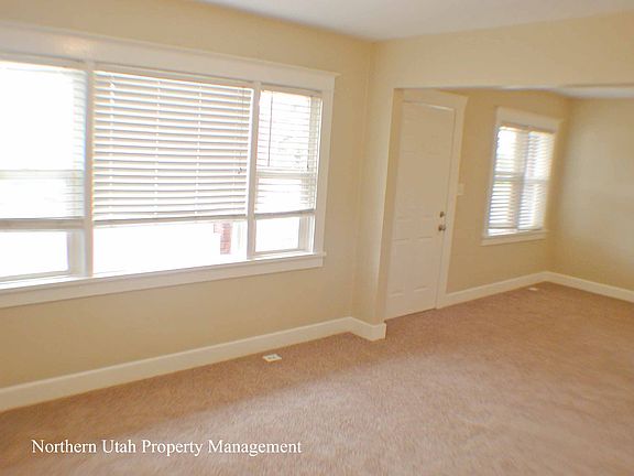 3 Front Room View 2_09172015