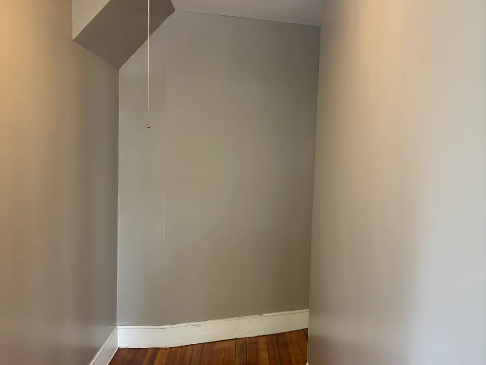 140 Yale St #1