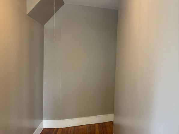 140 Yale St #1