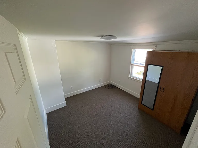 9 Lincoln Ave — Photo 8