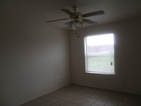 4th image of 3802 Wind Ct Unit A