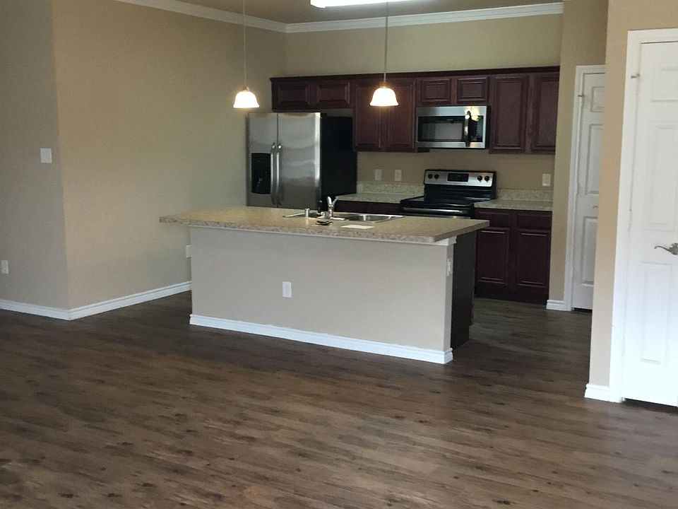 1st image of 1054 Newcastle Dr #1054
