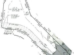 5 Clifford Dr, Bethany, CT 06524