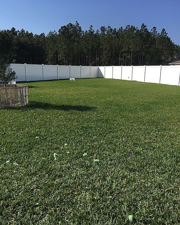 1st image of 915 Fieldstone Way