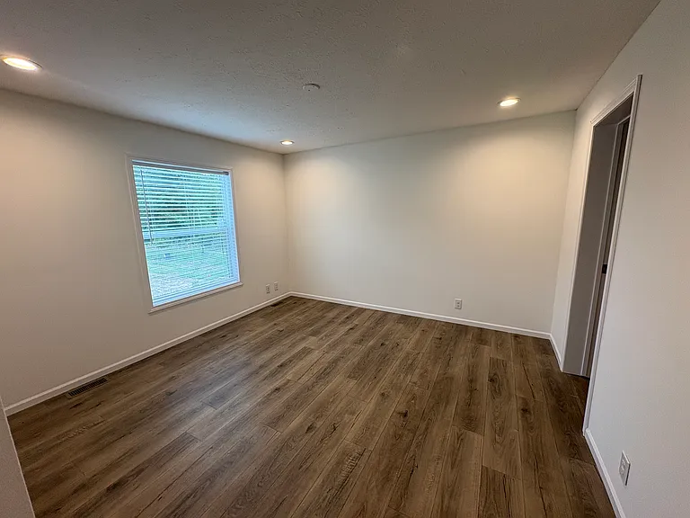 8241 W Cygnes Cir — Photo 5