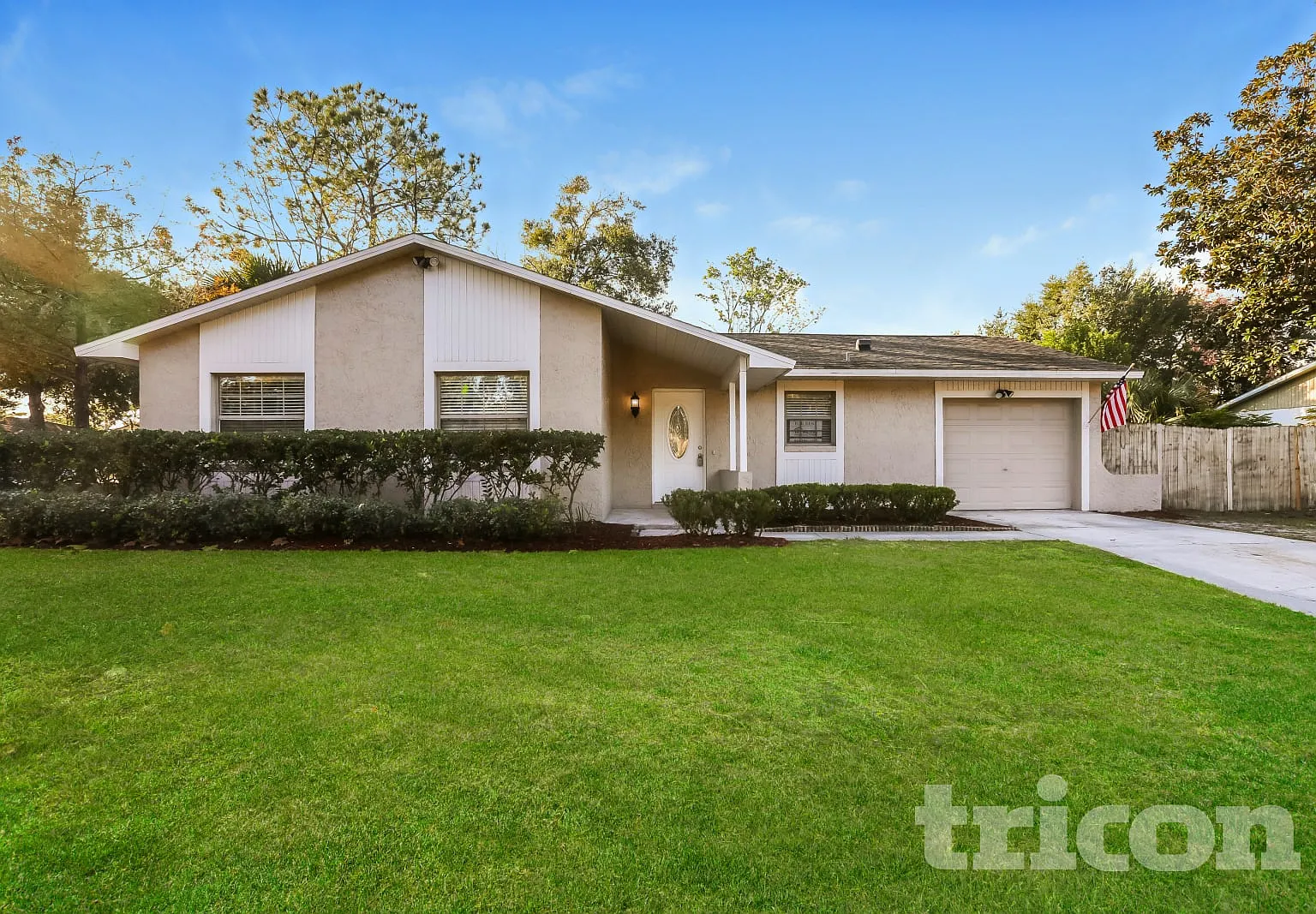 1525 Guinevere Drive Casselberry FL — Photo 1