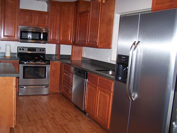 2nd image of 10517 N Otis Ave