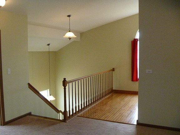 5th image of 1056 Bedford Dr #4B