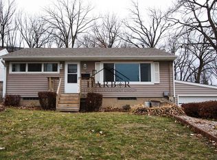 303 21st Ave SW, Rochester, MN 55902