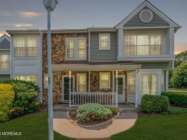 2 Stirrup Court, Tinton Falls, NJ 07753