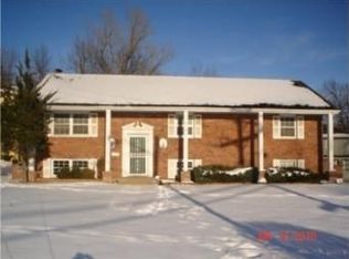 11033 Jackson Ave, Kansas City, MO 64137