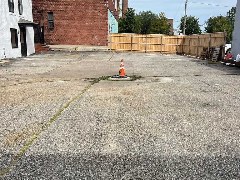 200 Broad St #2B — Photo 4