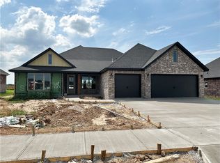 2201 Abbott Ln, Pea Ridge, AR 72751