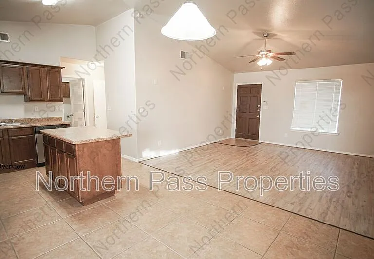 14308 Arabian Point Ave — Photo 3