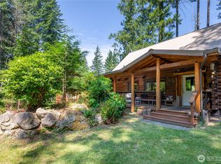 109 Hideaway Ln, Burley, WA 98361