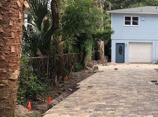 217 1/2 Davis St, Neptune Beach, FL 32266