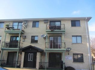 2016 N Harlem Ave APT 1W, Elmwood Park, IL