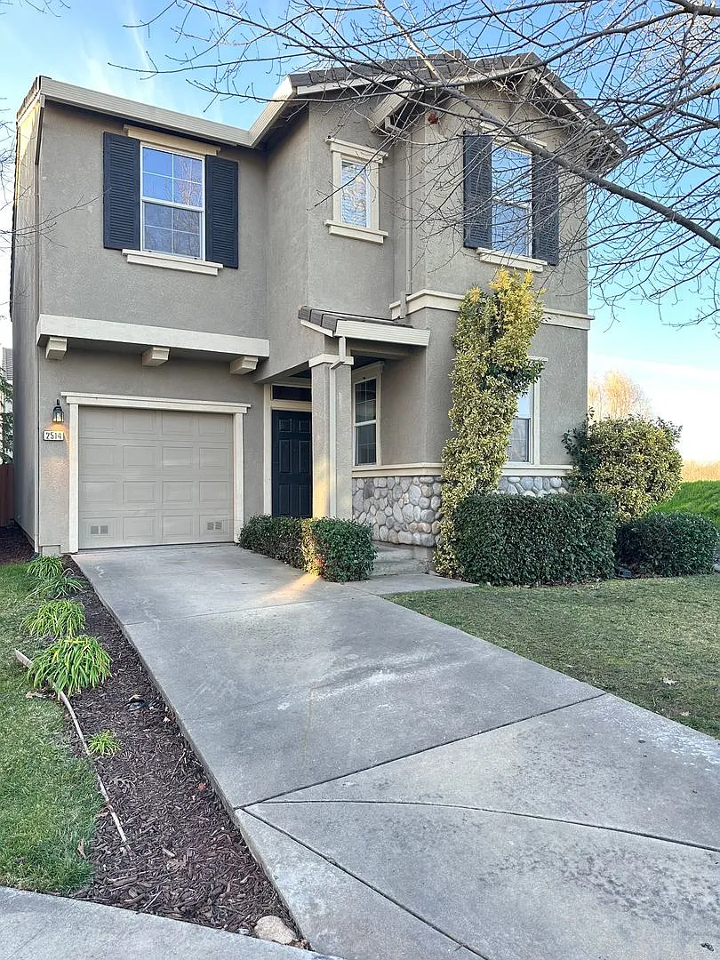 2514 Snapdragon Cir photo 1