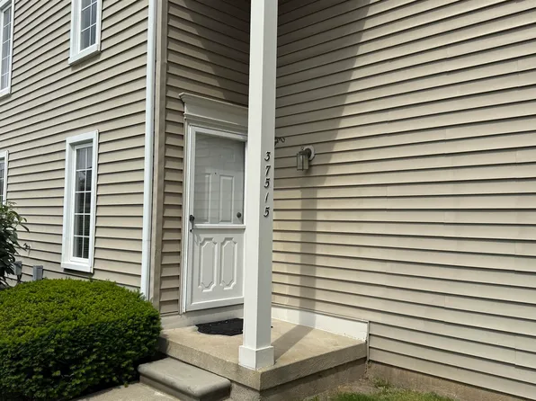 37515 Stonegate Cir, Clinton Township, MI 48036