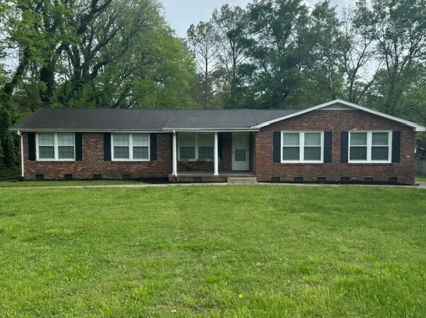 601B Harpeth Bend Dr, Nashville, TN 37221