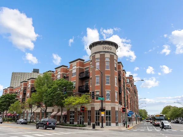 1910 S State St APT 305, Chicago, IL 60616