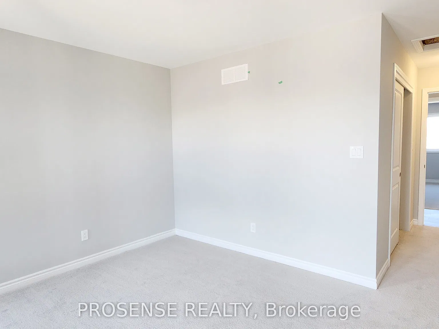 4 bed, $2,700 — Photo 4