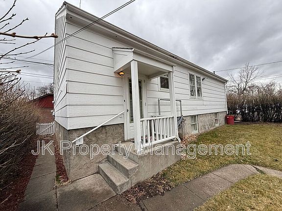 5th image of 115 16th St N