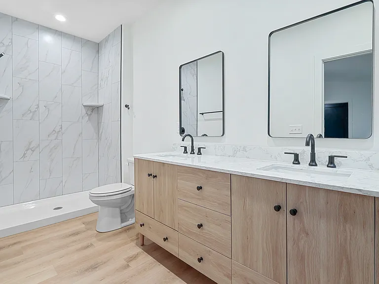 1214 NW Sproul Dr — Photo 16