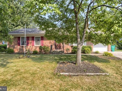 9 Gale Cir, Camp Hill, PA, 17011