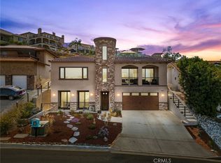 29041 Old Wrangler Rd, Canyon Lake, CA 92587