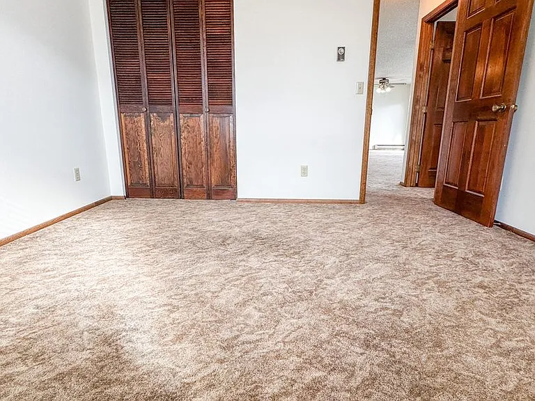 1341 Sugarview Dr — Photo 23