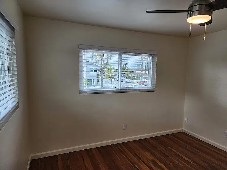 3151 Lincoln Ave — Photo 6
