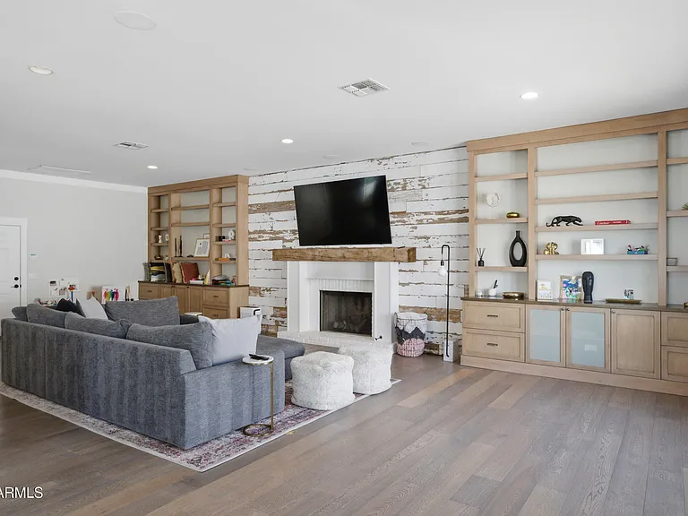 4461 N Launfal Ave — Photo 21