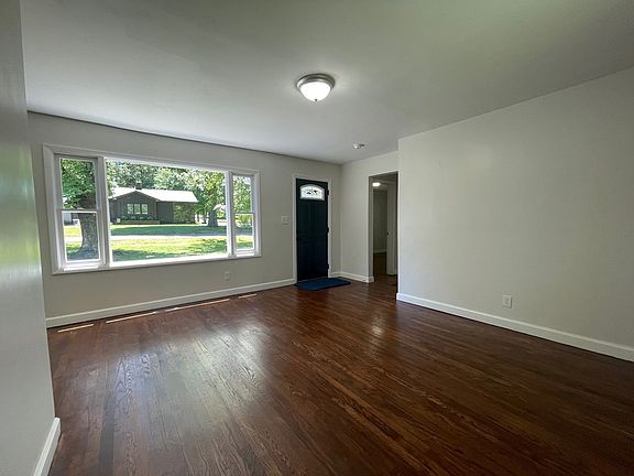 2nd image of 57 Red Bud Ln
