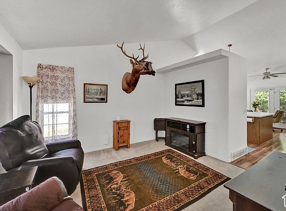 5th image of 6091 S Marvelle Ct