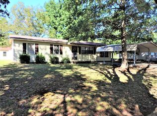 106 W Victor Ln, Pocola, OK 74902