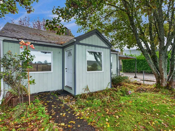 92173 Clover Rd, Astoria, OR 97103