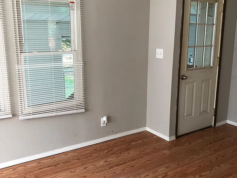 295 Stardust Dr — Photo 15